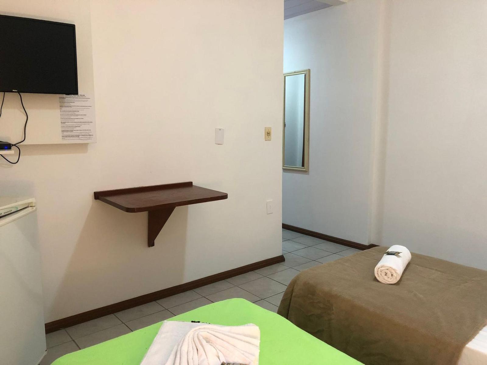 Milton Leite Suite Governador Celso Ramos Exterior foto